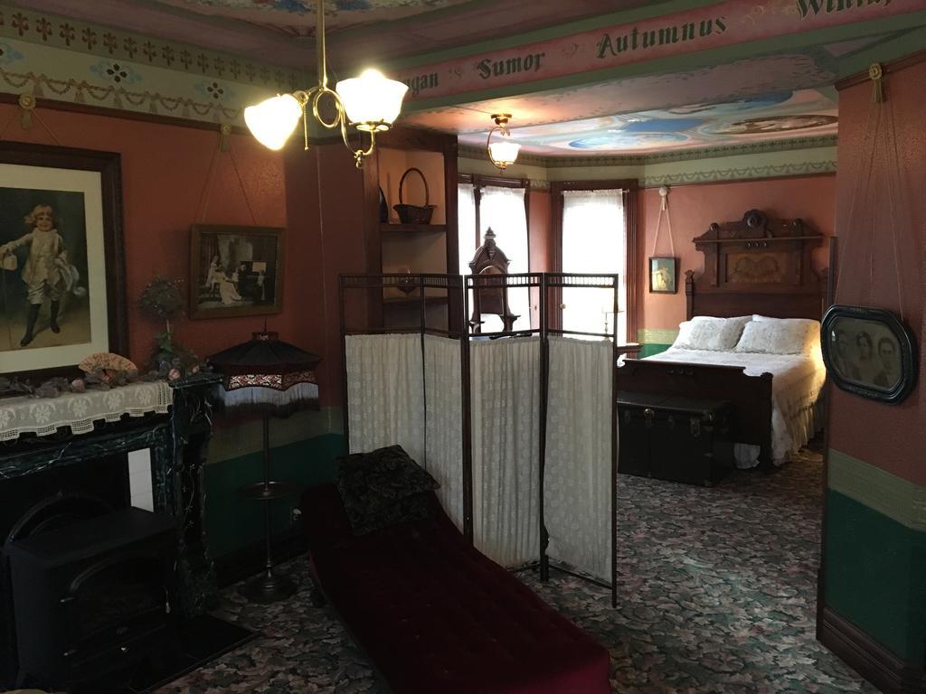 Geiger Victorian Bed And Breakfast Tacoma Extérieur photo