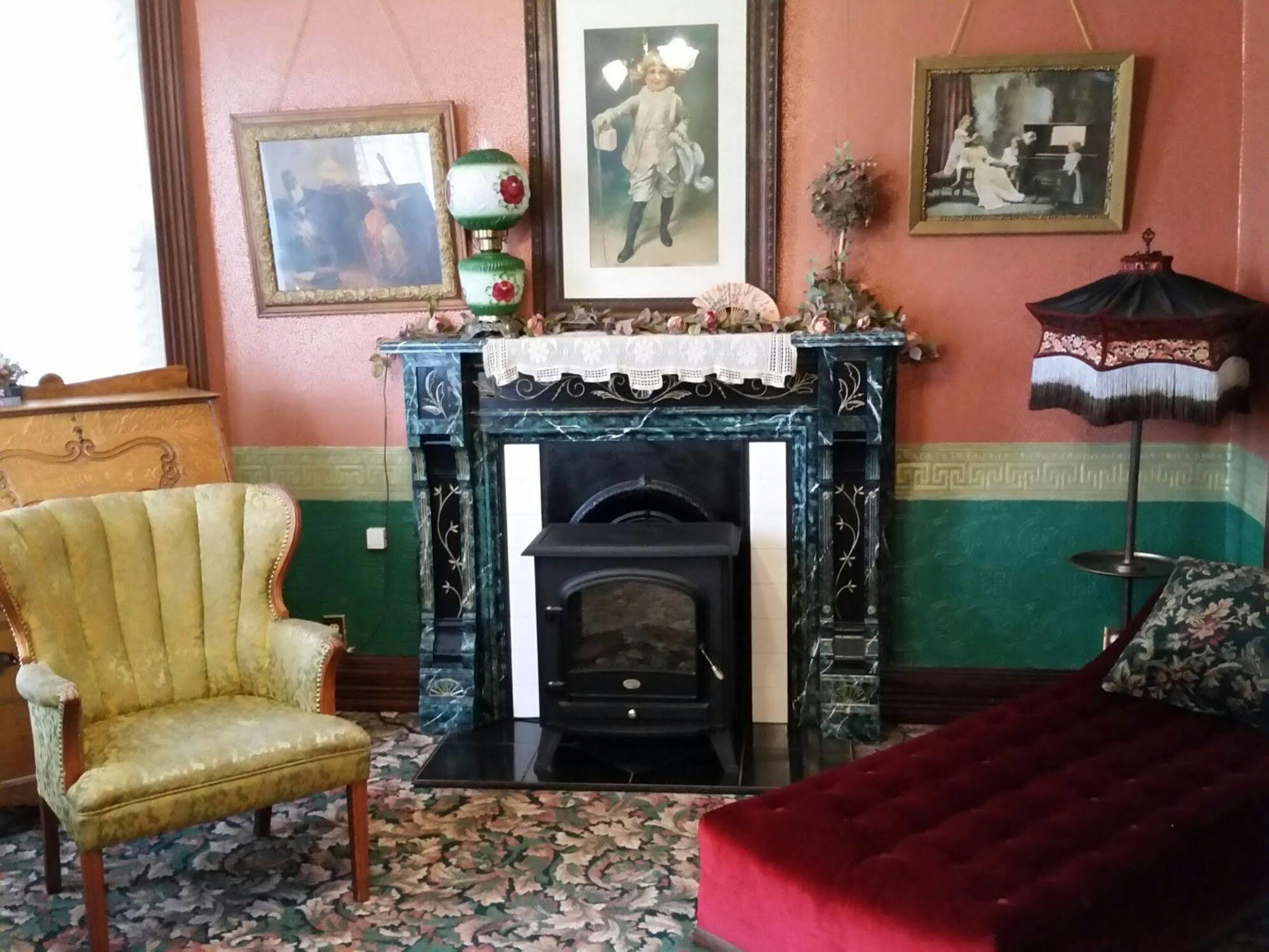 Geiger Victorian Bed And Breakfast Tacoma Extérieur photo